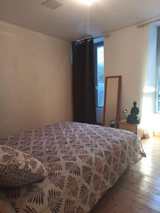 Le Marche Apartamento Parthenay Exterior foto